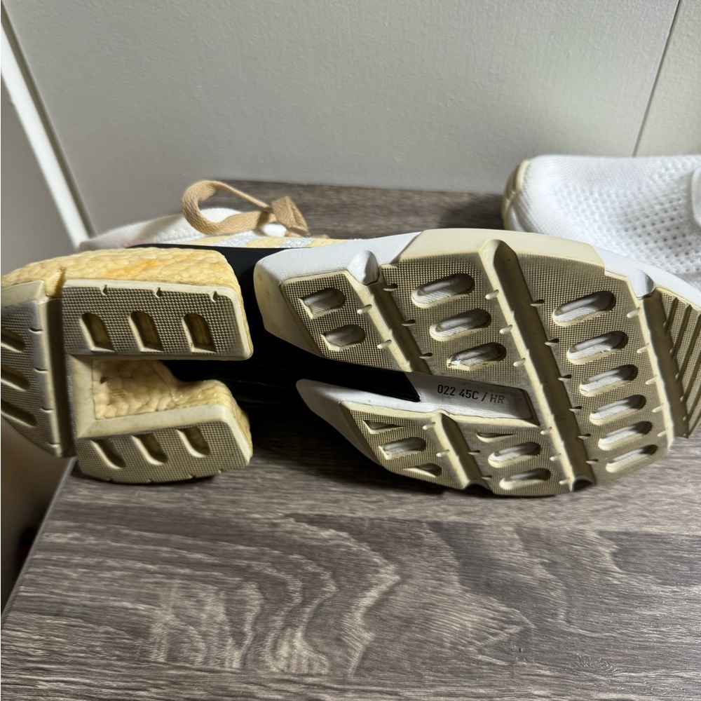 Adidas 10.5 - Picture 4 of 8